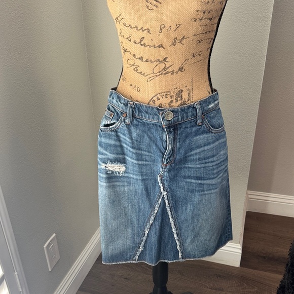 Banana Republic Dresses & Skirts - Vintage Banana Republic Denim Blue Skirt